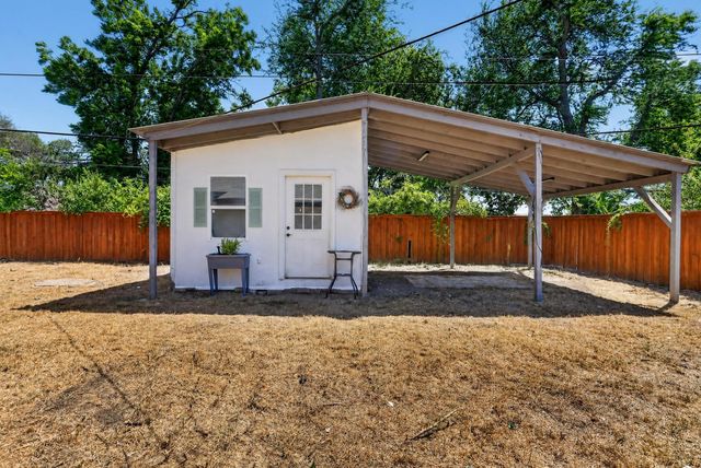8117 Rush Street, Benbrook, TX 76116