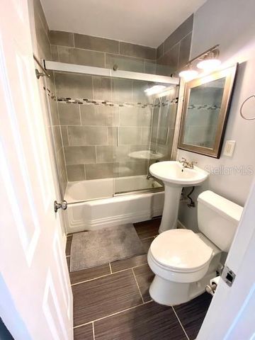 4109 W WALLACE AVENUE, Tampa, FL 33611