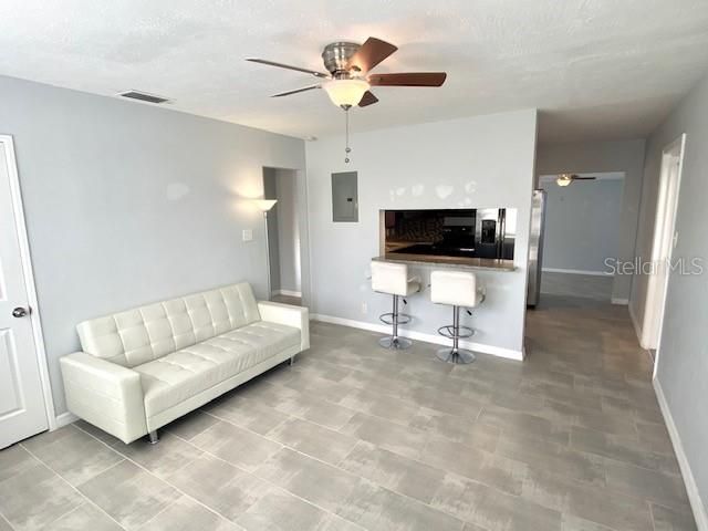 4109 W WALLACE AVENUE, Tampa, FL 33611