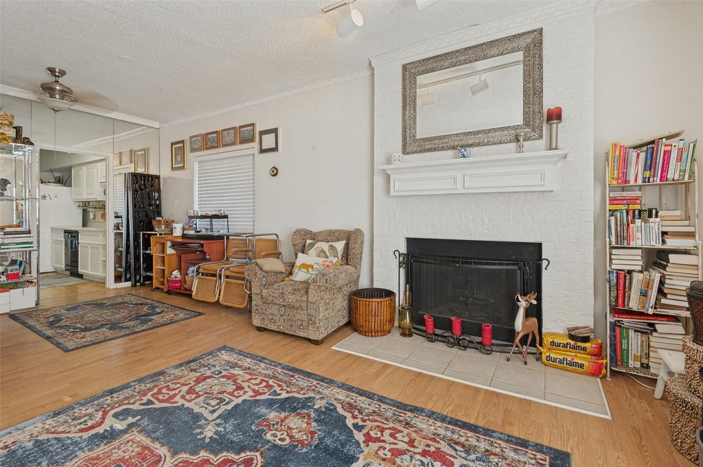 4430 Harlanwood Drive N 209, Fort Worth, TX 76109 — photo 3