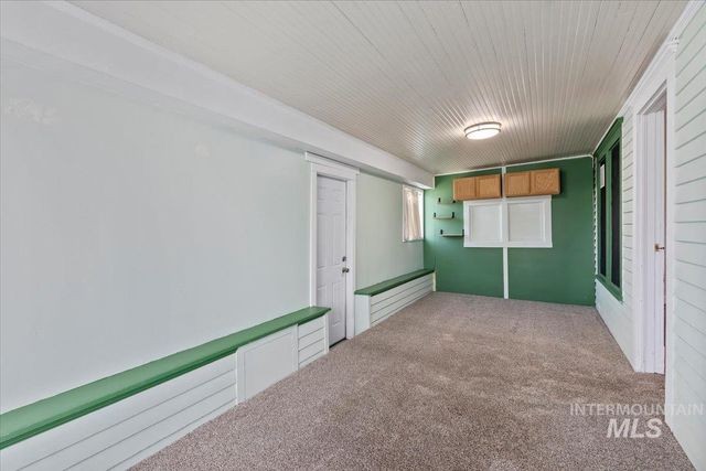 541 3rd St. E., Hansen, ID 83334