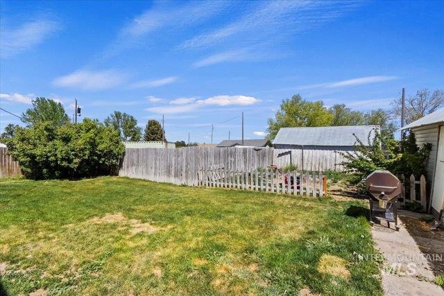 541 3rd St. E., Hansen, ID 83334
