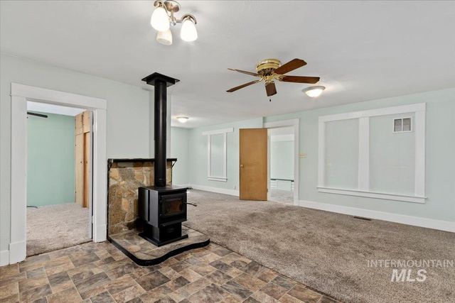 541 3rd St. E., Hansen, ID 83334