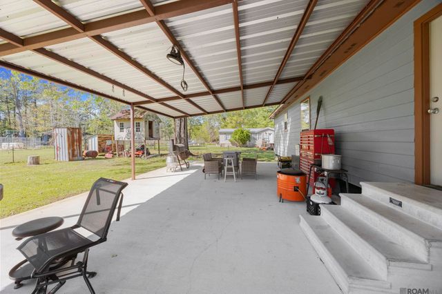 22359 Achord Rd, Denham Springs, LA 70726