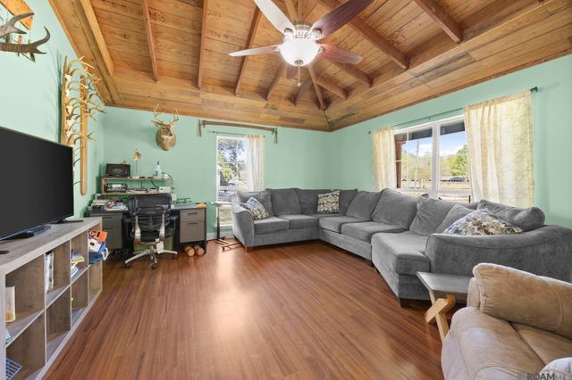 22359 Achord Rd, Denham Springs, LA 70726