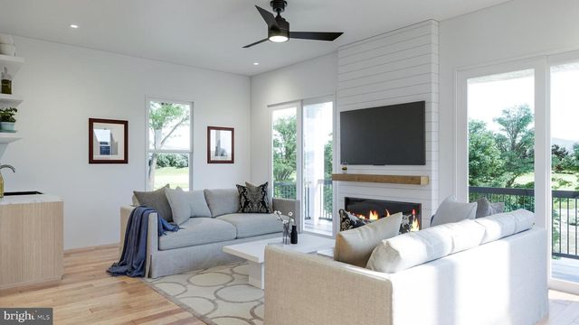 219 N VENDOME AVE, Margate City, NJ 08402