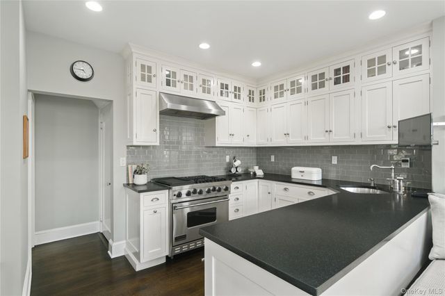 14 Aldridge Road, Chappaqua, NY 10514