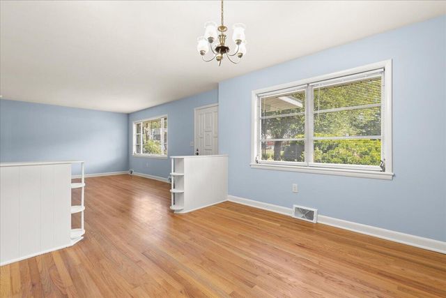 3085 Savannah Highway, Charleston, SC 29414