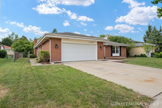 1110 S Fernandez Avenue, Arlington Heights, IL 60005