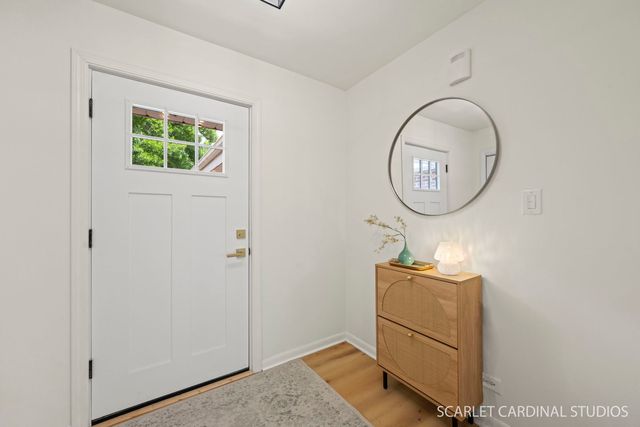 1110 S Fernandez Avenue, Arlington Heights, IL 60005