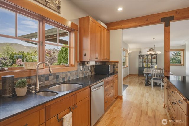 3642 Ridgeview Boulevard, Wenatchee, WA 98801