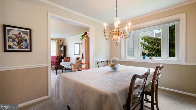 74 BASIL RD, Langhorne, PA 19047