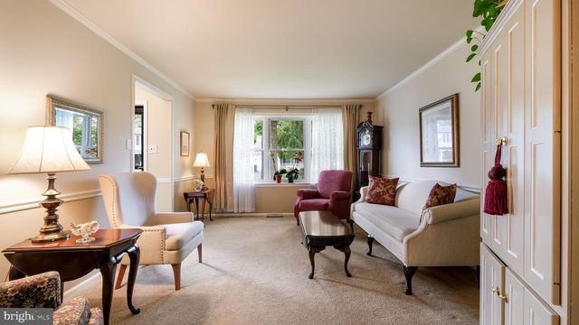 74 BASIL RD, Langhorne, PA 19047