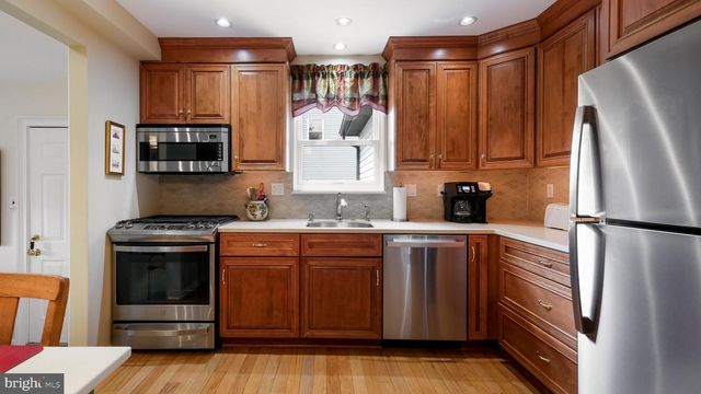 74 BASIL RD, Langhorne, PA 19047
