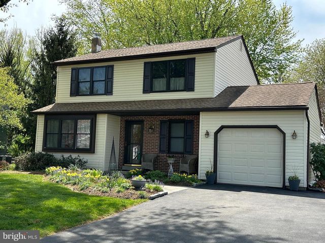74 BASIL RD, Langhorne, PA 19047