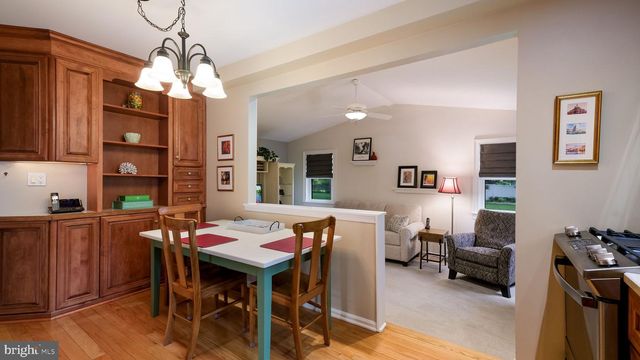 74 BASIL RD, Langhorne, PA 19047