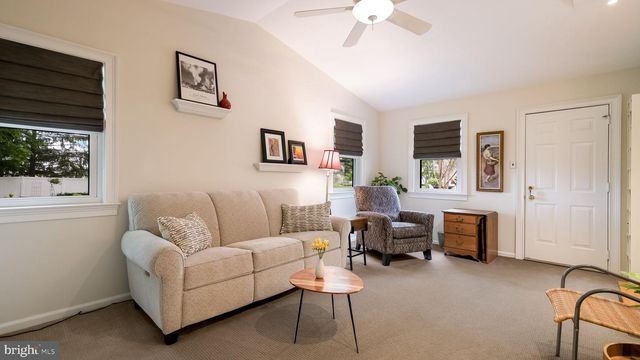 74 BASIL RD, Langhorne, PA 19047
