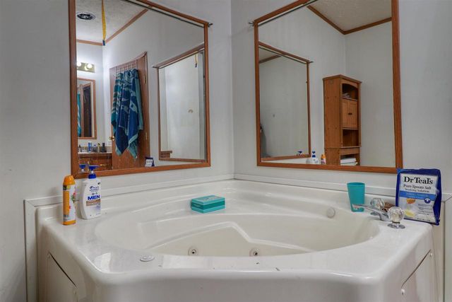 216 ERIE AVENUE, Oconto, WI 54153