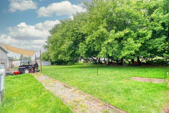 216 ERIE AVENUE, Oconto, WI 54153