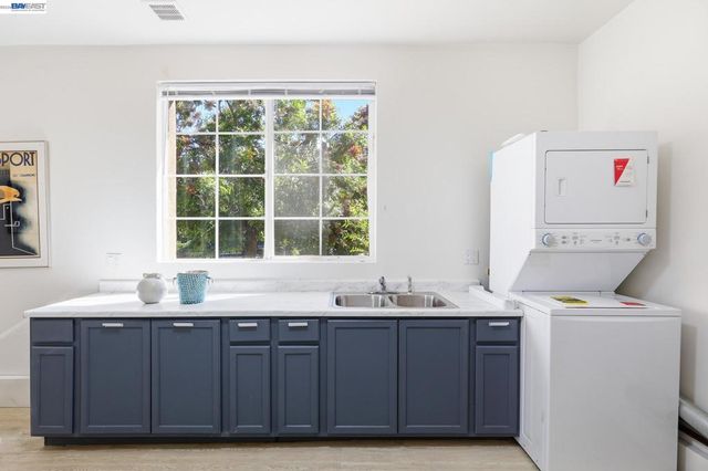 1821 Tioga Pass Way, Antioch, CA 94531