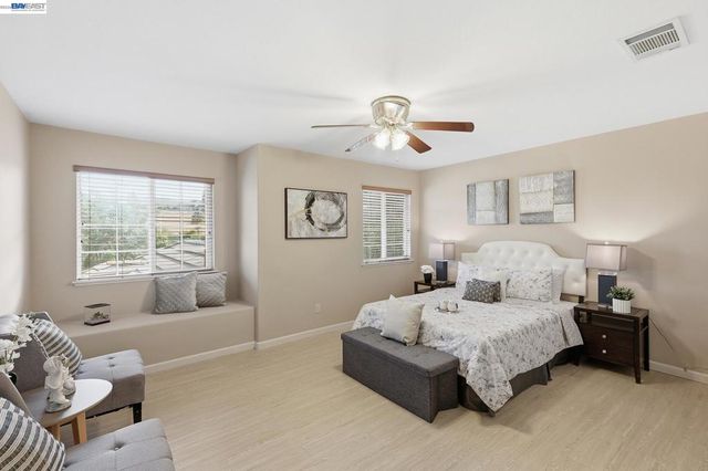 1821 Tioga Pass Way, Antioch, CA 94531