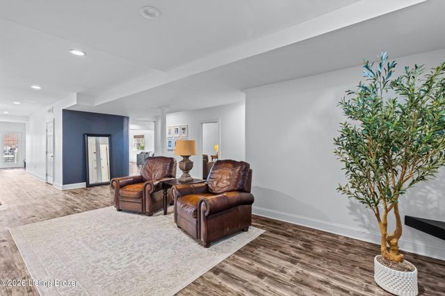 4603 Stone Lakes Dr, Louisville, KY 40299