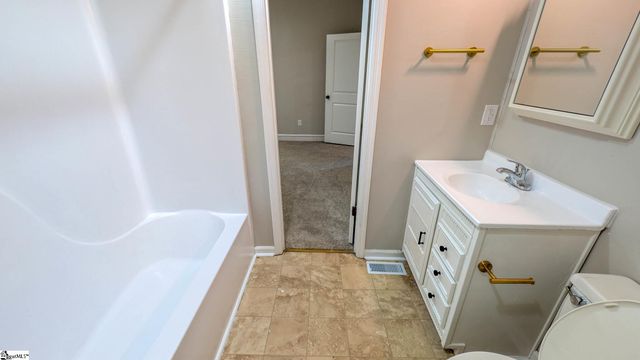 6 9th Street, Greenville, SC 29611