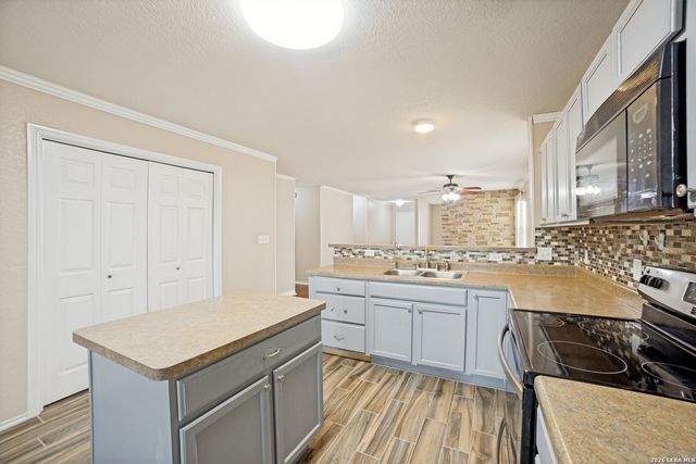 10951 Rustic Spoke, San Antonio, TX 78245