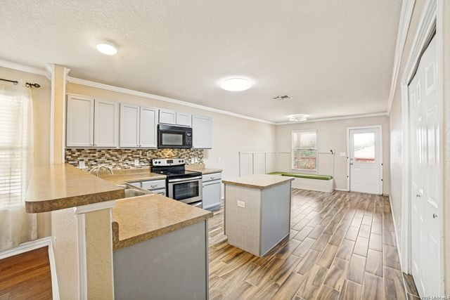 10951 Rustic Spoke, San Antonio, TX 78245