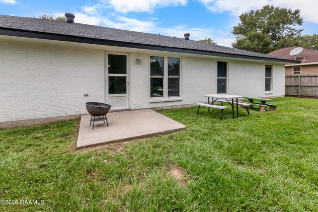 204 Deerfield Loop, Duson, LA 70529