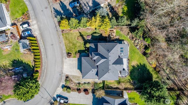 1014 S 38th Place, Mount Vernon, WA 98274