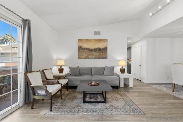 10180 Palm Glen Dr 53, Santee, CA 92071