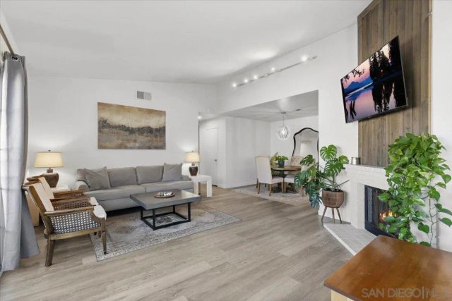 10180 Palm Glen Dr 53, Santee, CA 92071