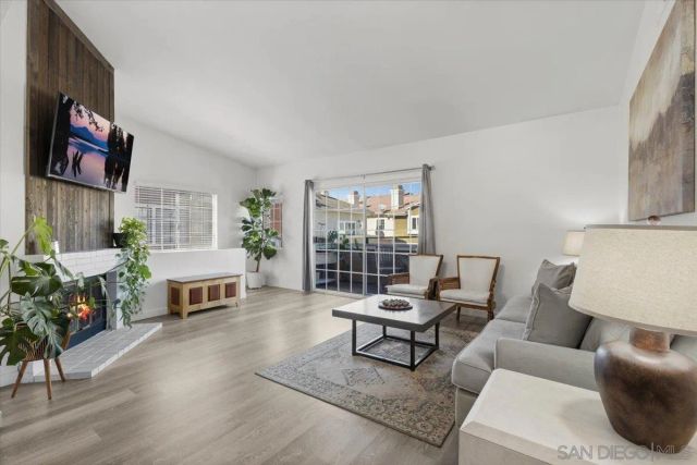 10180 Palm Glen Dr 53, Santee, CA 92071