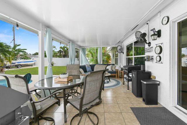 3797 SW Carmody Street, Port St Lucie, FL 34953