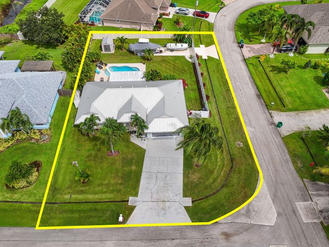 3797 SW Carmody Street, Port St Lucie, FL 34953