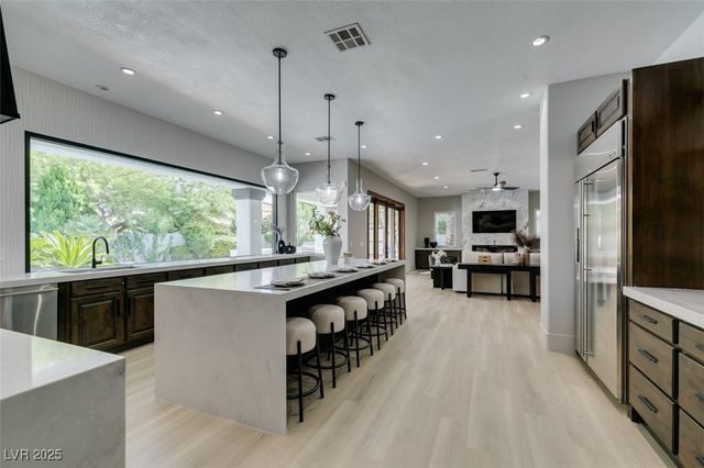 2200 Paseo Court, Las Vegas, NV 89117