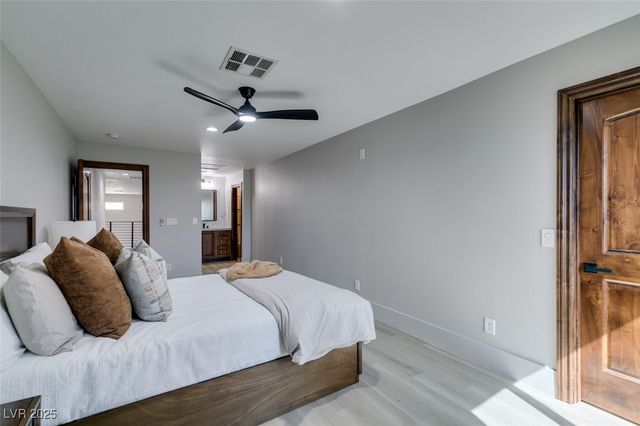 2200 Paseo Court, Las Vegas, NV 89117