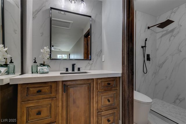 2200 Paseo Court, Las Vegas, NV 89117