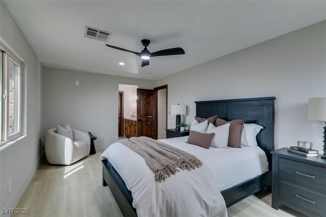 2200 Paseo Court, Las Vegas, NV 89117