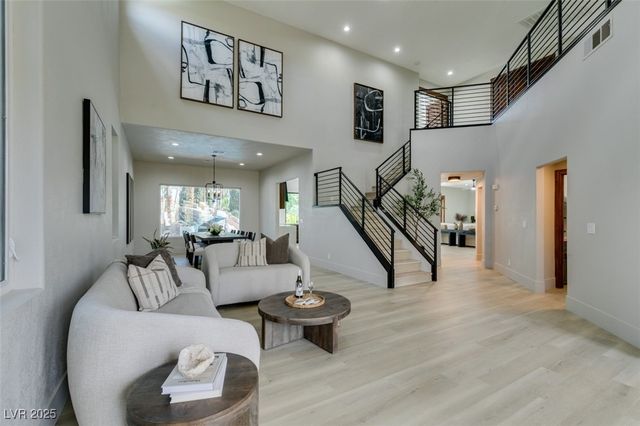 2200 Paseo Court, Las Vegas, NV 89117