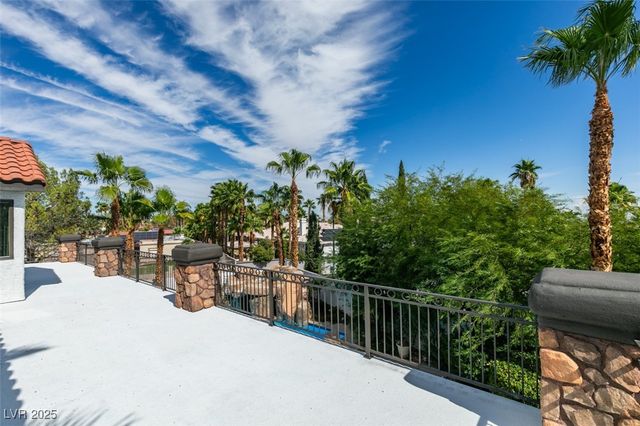 2200 Paseo Court, Las Vegas, NV 89117