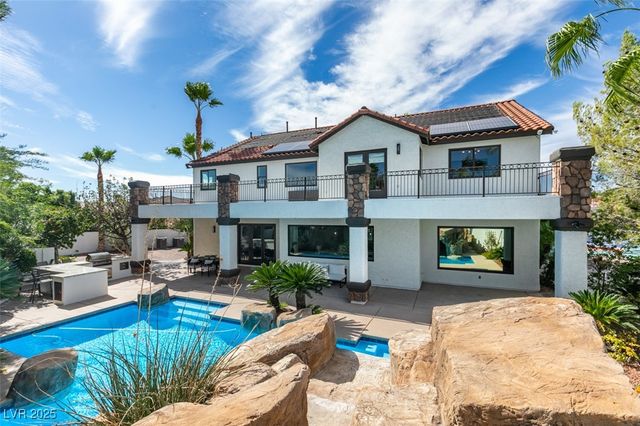 2200 Paseo Court, Las Vegas, NV 89117