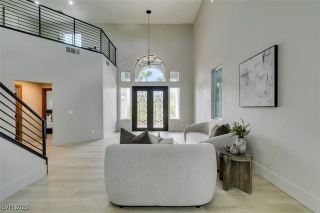 2200 Paseo Court, Las Vegas, NV 89117