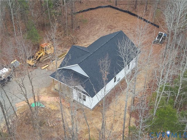 320 Vogel Rd, Cumberland, VA 23040