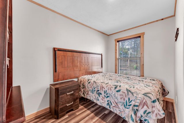 173 Princeton Avenue, Hollister, MO 65672