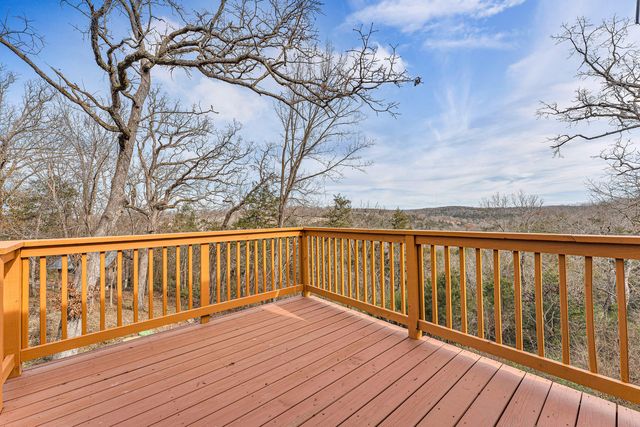 173 Princeton Avenue, Hollister, MO 65672