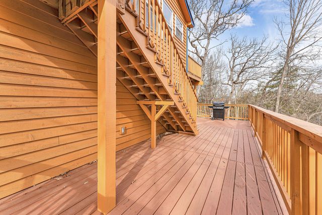 173 Princeton Avenue, Hollister, MO 65672