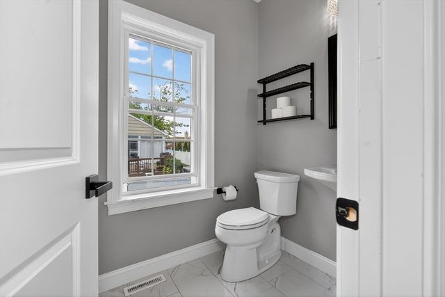 58 Sullivan St 1, Revere, MA 02151