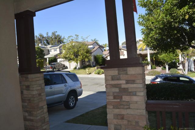 2466 Falcon Valley, Chula Vista, CA 91914